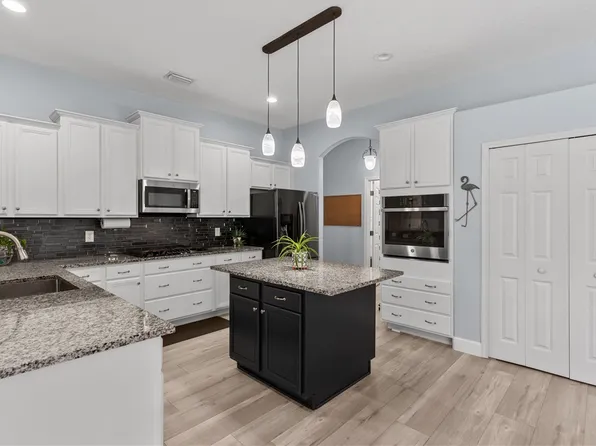 4406 6th St SW, Vero Beach, FL 32968