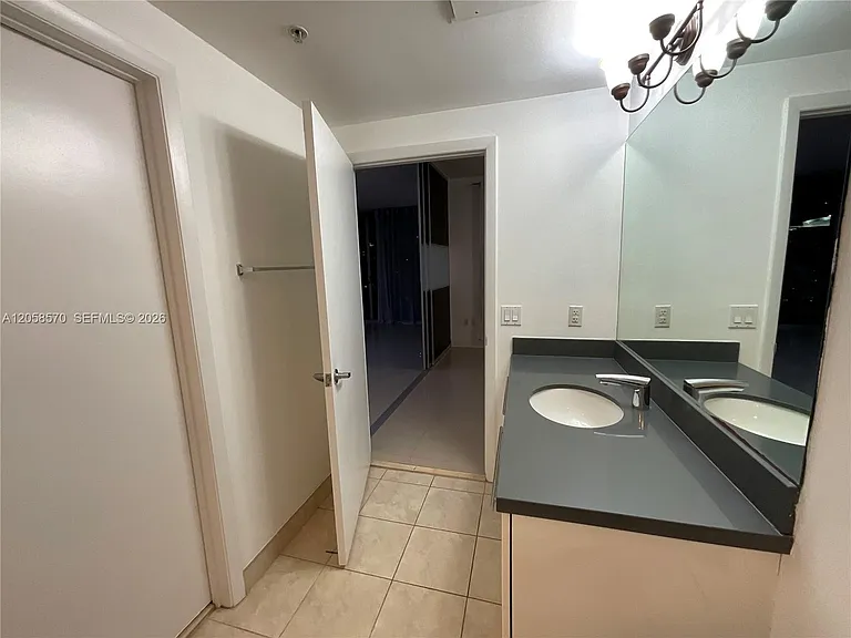 90 SW 3rd St #3910 — Photo 15