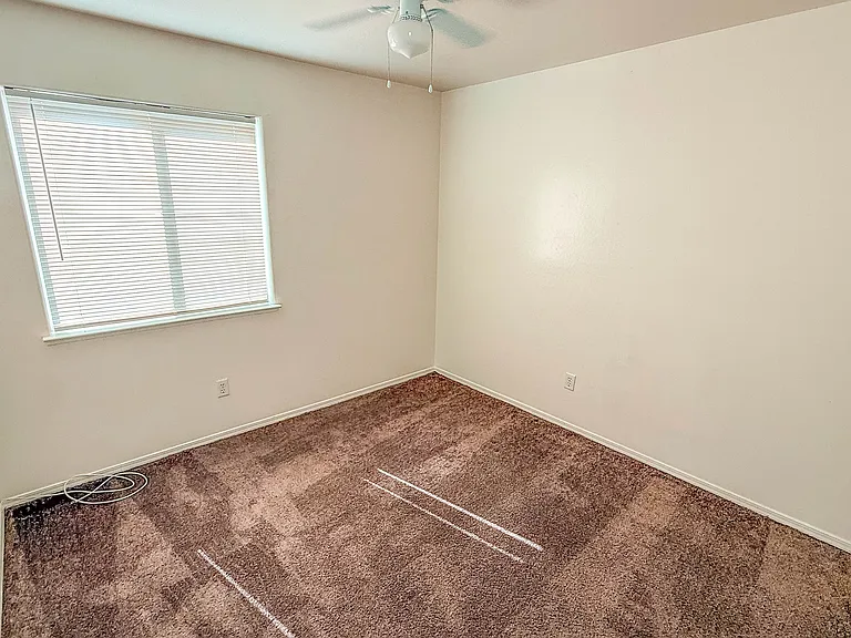 5311 Sunbird Ct — Photo 15