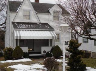 3128 Primrose Ln, Natrona Heights, PA 15065