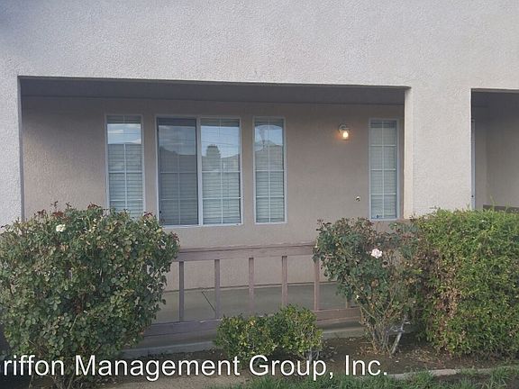 3rd image of 3800 W Thornton Ave