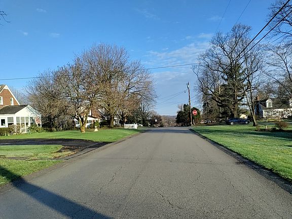5th image of 706 Melvin Dr