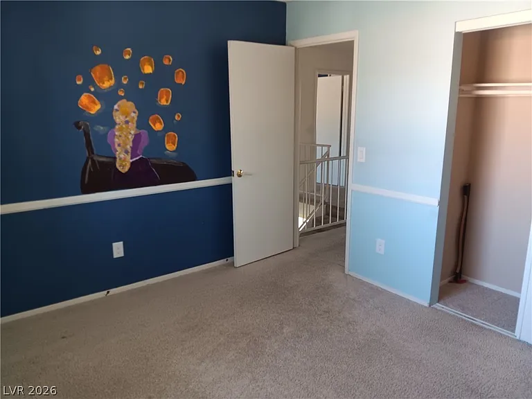 121 Logansberry Ln — Photo 22