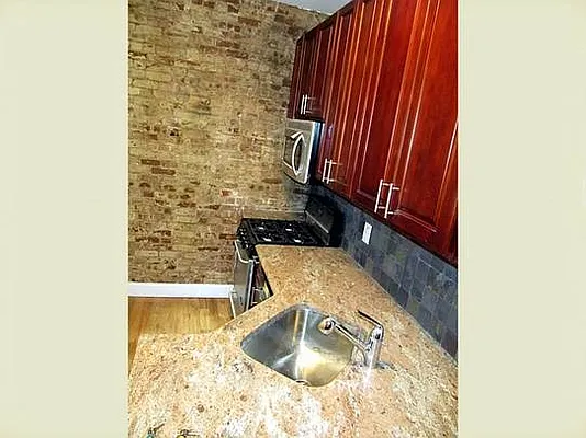 Rented by Stribling | media 8