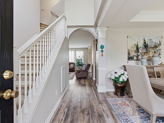 2nd image of 3033 Brookview Forest Dr