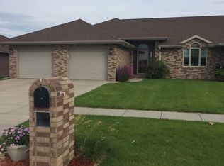 1405 Andrews Dr, Norfolk, NE 68701