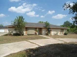 257 County Road 294, Alvin, TX 77511