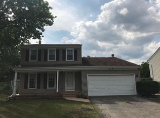 642 Oswego Dr, Carol Stream, IL 60188