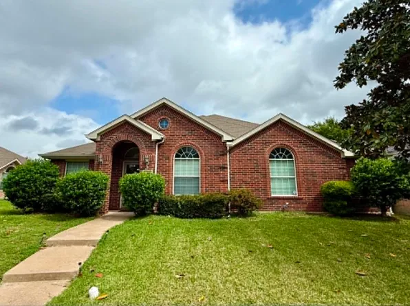 1129 Miramar Ave, Desoto, TX 75115