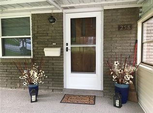 258 Richland Dr, Pittsburgh, PA