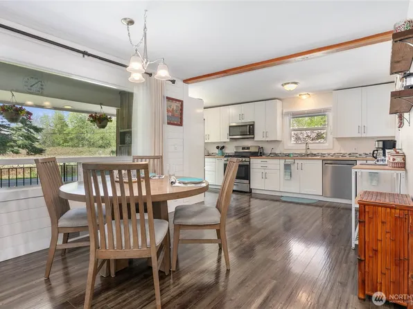 997 W Larson Road, Bellingham, WA 98226