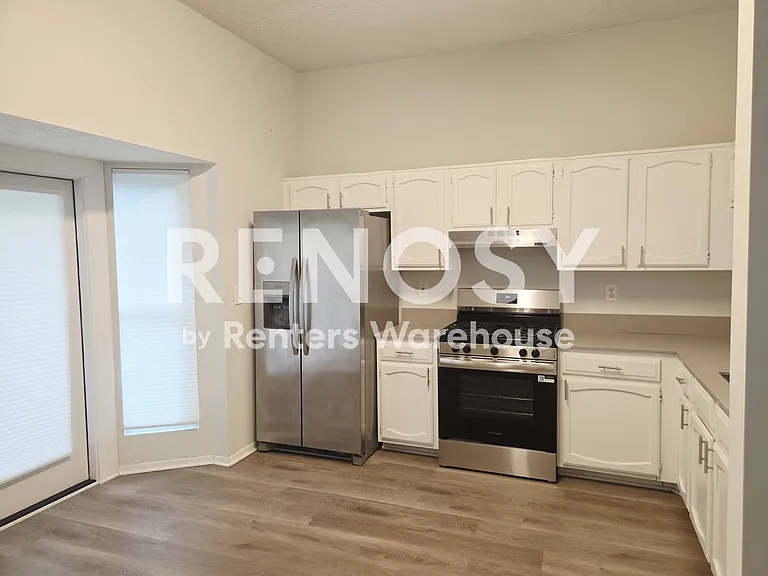 4850 N Bridges Dr — Photo 3