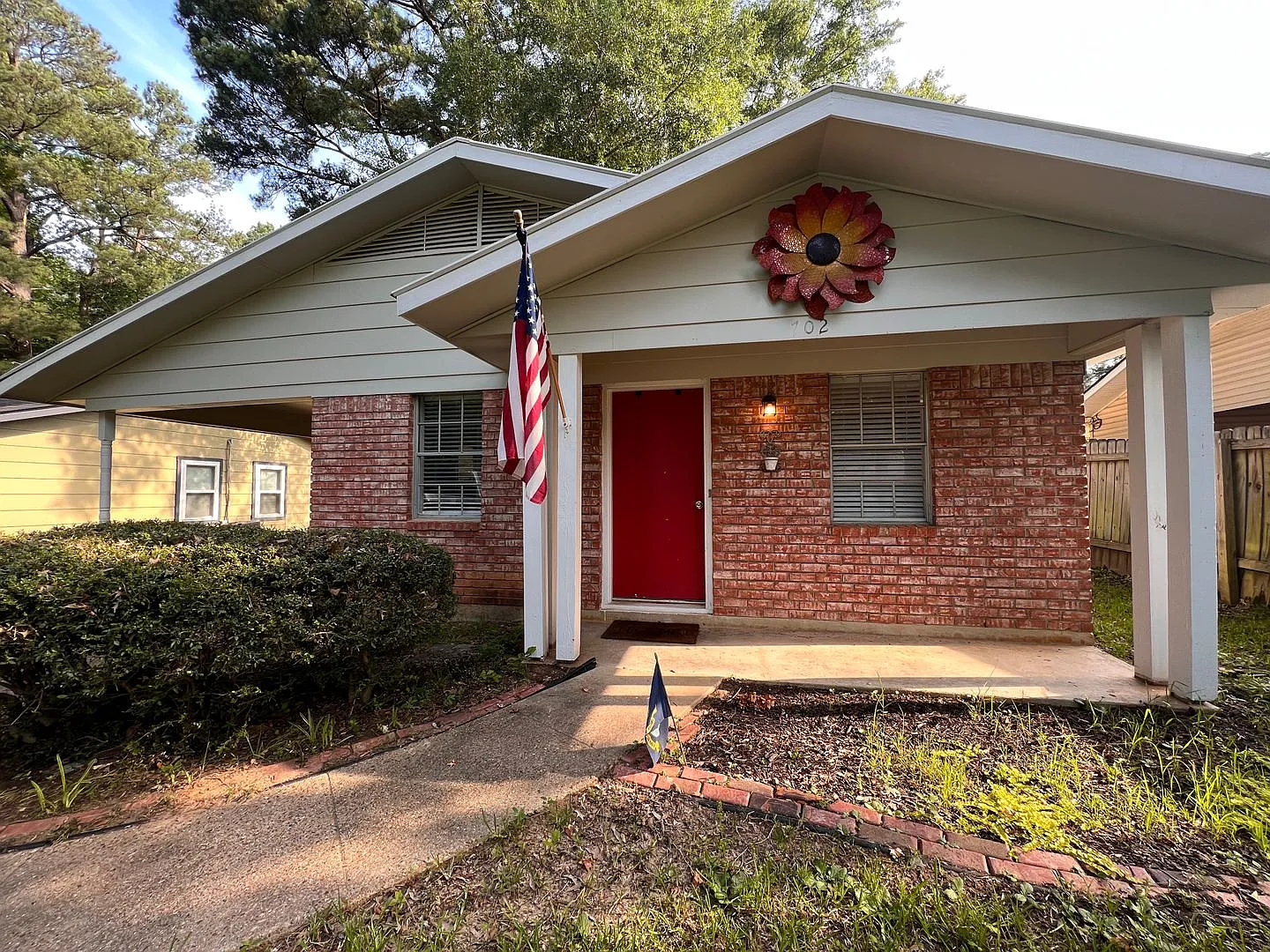 Great Starter Home In Haughton, la — Photo 1
