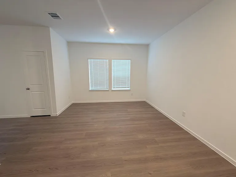 9122 Serene Haven Dr — Photo 3