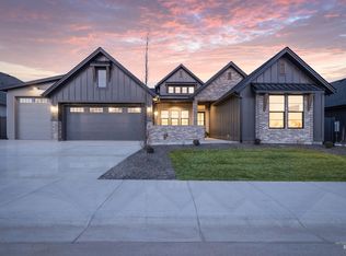 7176 N Firhill Pl, Eagle, ID 83616