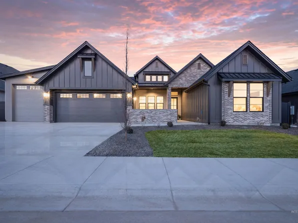 294 N Hunter Creek Ave, Eagle, ID 83616