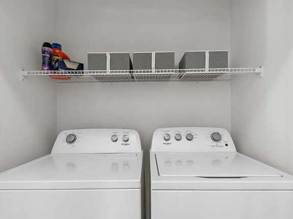 5th image of 14524 N Boulevard St #2B