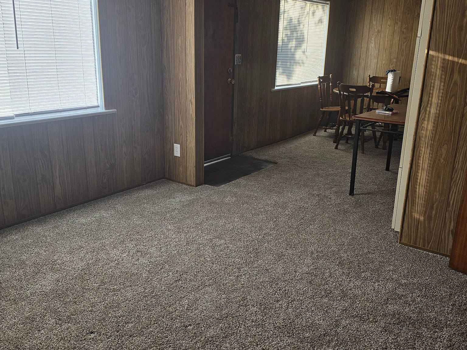 2 bed, 800 sqft, $900 — Photo 3