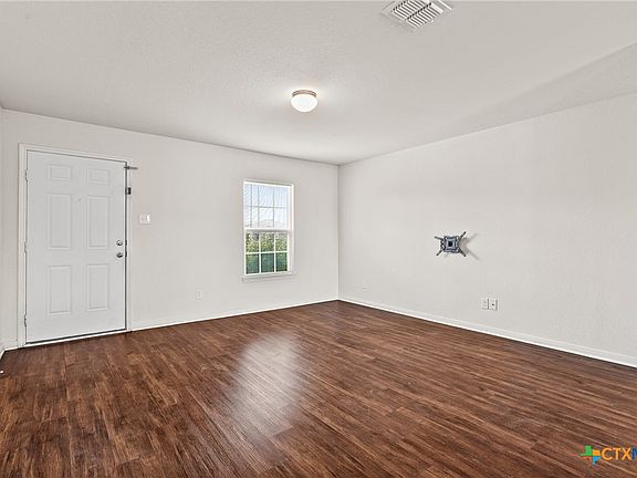 3rd image of 12202 Mahoney Ml