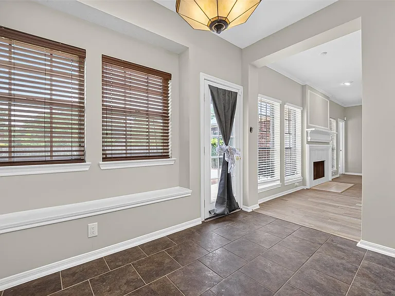1430 Mabry Mill Rd — Photo 13