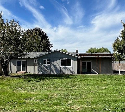 2nd image of 114 Green Acres Drive