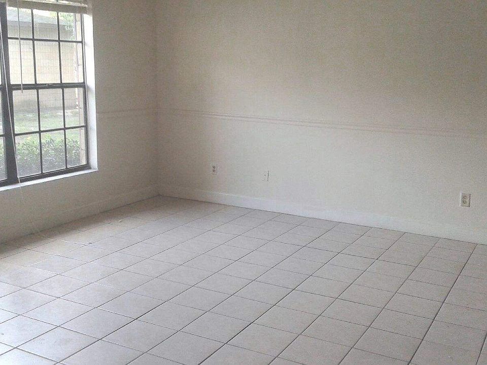 1st image of 6115 NW 23rd Ter