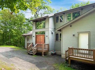3 Rock Ledge Rd, Woodstock, NY 12498