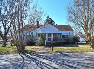 1 North St, Taylors, SC 29687