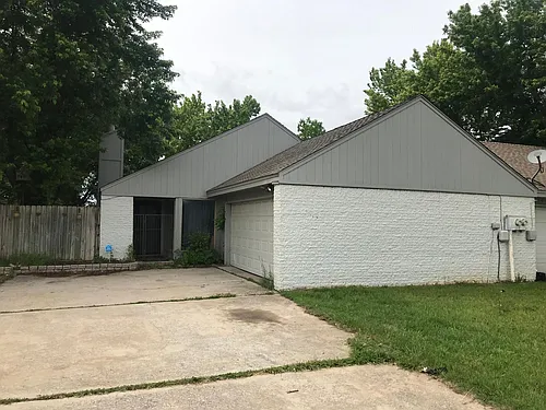 6107 Gaelic Glen Dr Photo 1
