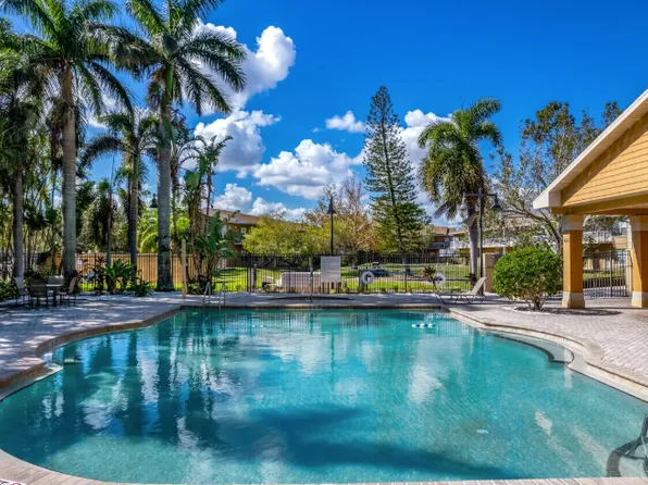 Rio Vista Village Apartments