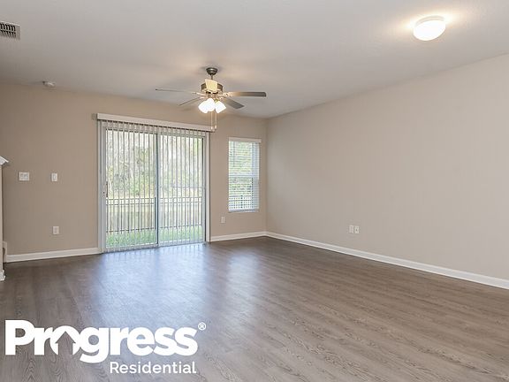 5th image of 769 Henley Ct