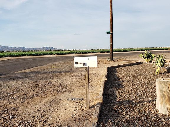 3rd image of 119 7th Ave W