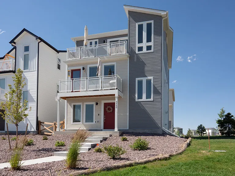 9460 Oro City Loop — Photo 2