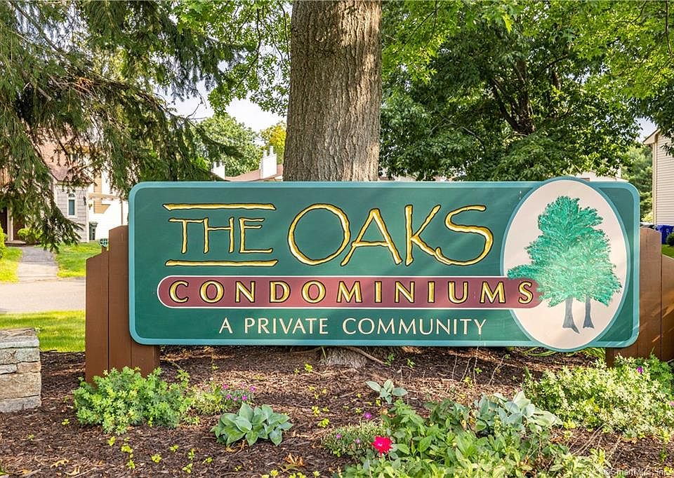 1st image of 23 Little Oak Ln #23