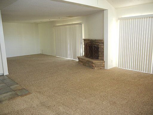 4th image of 1244 E Avenue J4