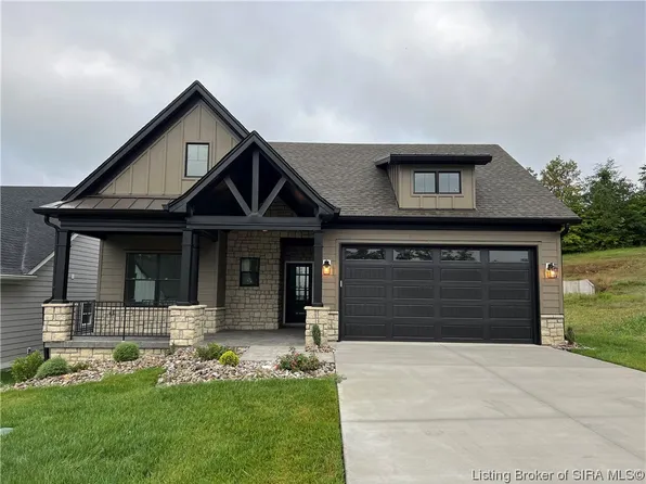 411 Milan Court #33, Floyds Knobs, IN 47119