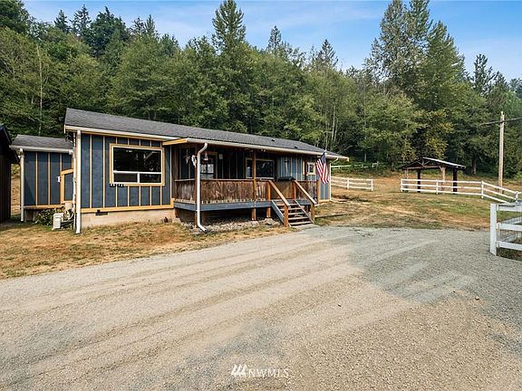 3rd image of 26712 268th Ave SE