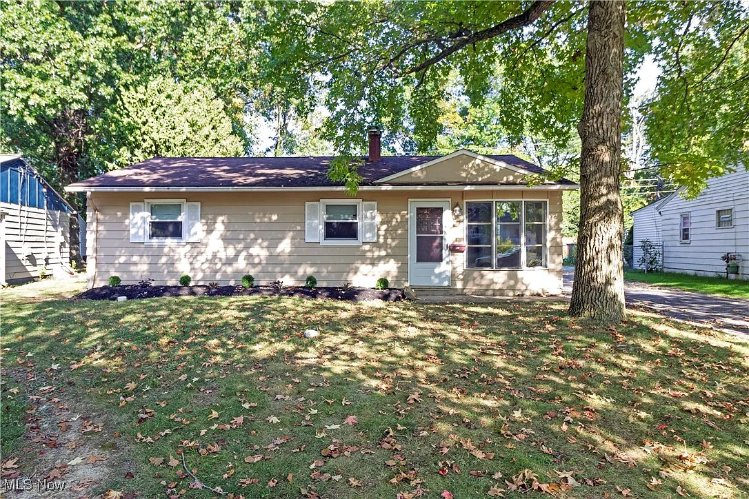 203 Erieview Blvd photo 1