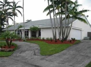 17700 SW 85th Ave, Palmetto Bay, FL 33157