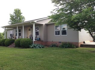 819 Bell Bckle Wrtrce Rd, Wartrace, TN 37183