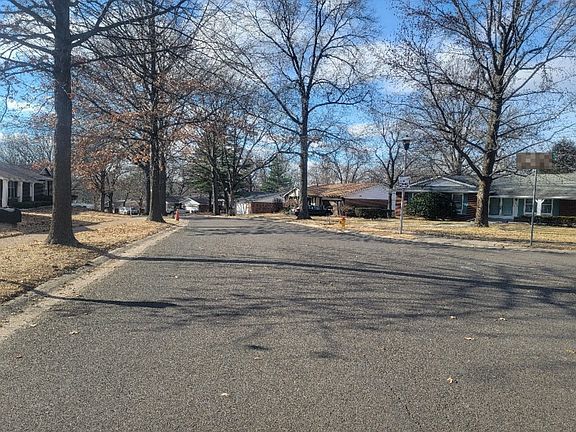 5th image of 6962 Parc Charlene Dr