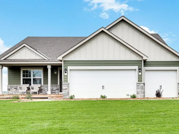 9869 89th Ave S, Cottage Grove, MN 55016