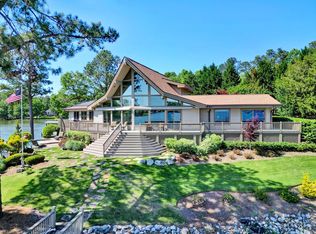 105 Seabright Cir, Cross Hill, SC 29332