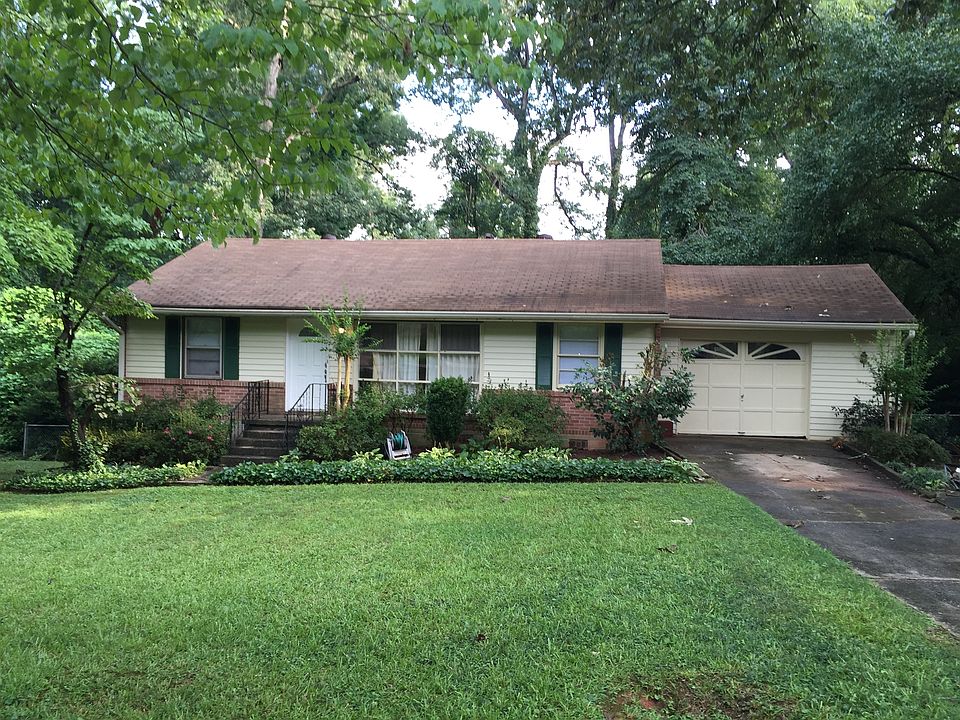 Lovely 3/1 home on a very quiet street