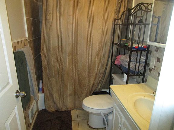 full bath on the main floor