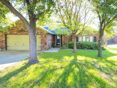 210 Whispering Dell Ln, Weatherford, TX, 76085