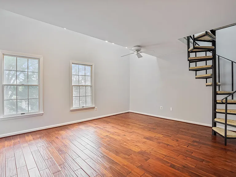 3711 Jenny Lynne Ln — Photo 22