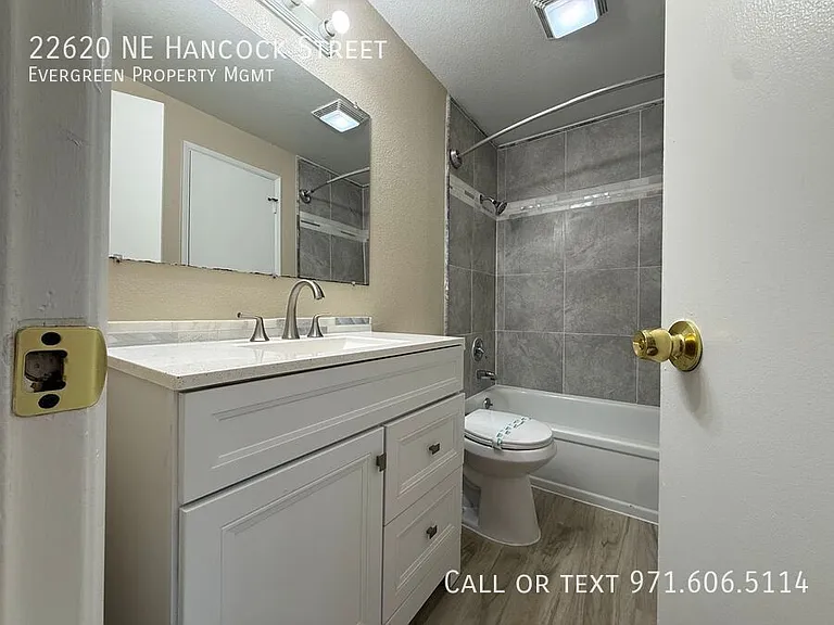 22620 NE Hancock St — Photo 18