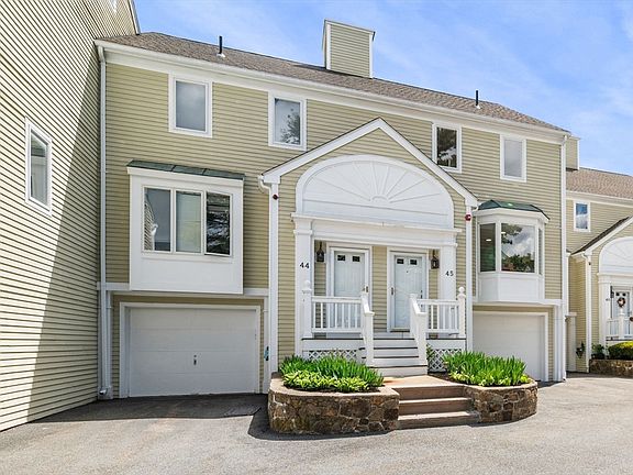 3rd image of 45 Abington Rd #45