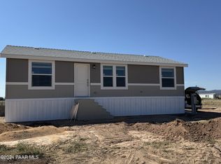 221 W Baja Rd, Paulden, AZ 86334